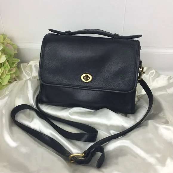 Vintage leather Coach purse - Picture 2 of 8